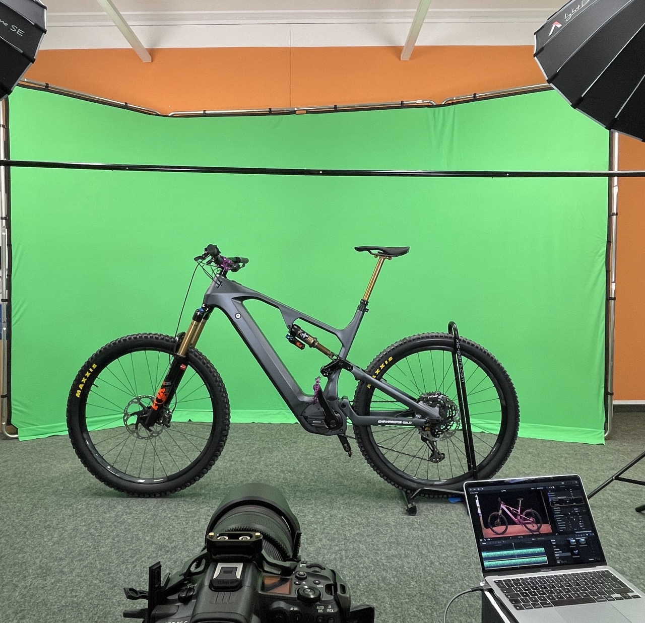TBT – IHR DIENSTLEISTER FÜR PROFESSIONELLE STUDIOAUFNAHMEN